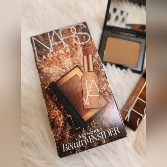 NARS Laguna bundle (Bronzing Powder & AFTER GLOW LIP BALM ) NEW IN BOX/NWOT - Picture 3 of 5